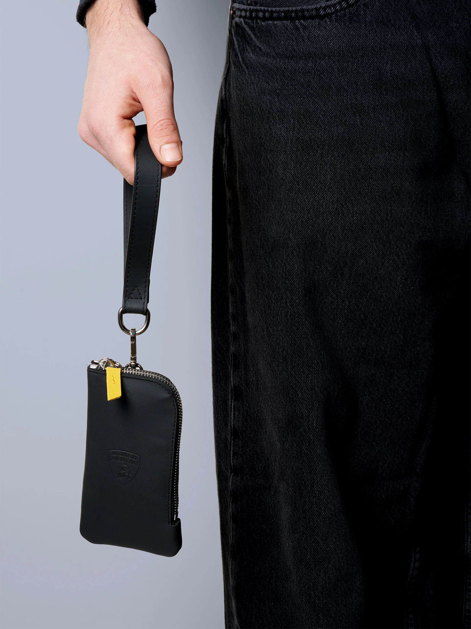 Clipcord in upcycled leather - Image 5