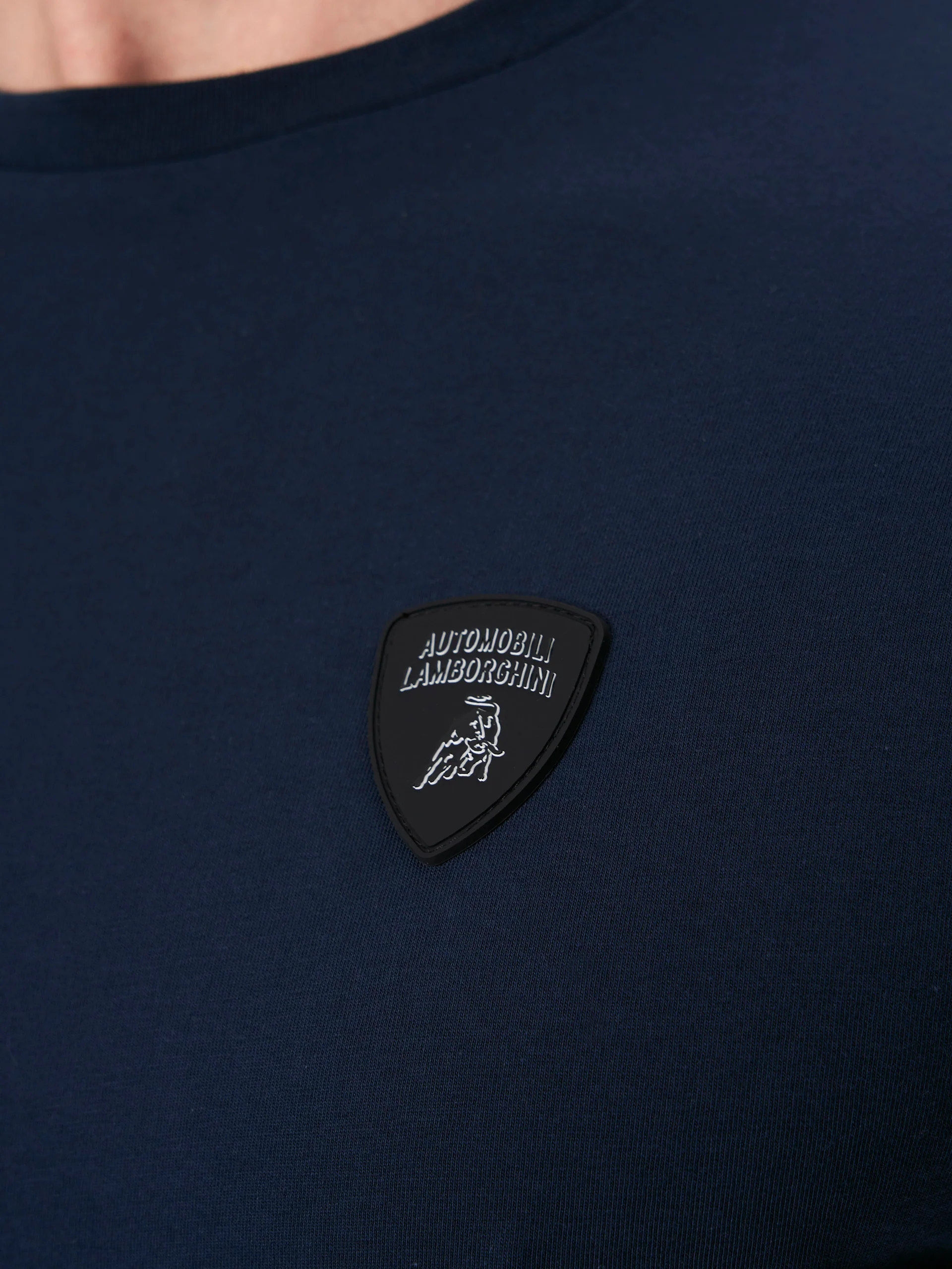 Men's t-shirt with shield logo - Image 4